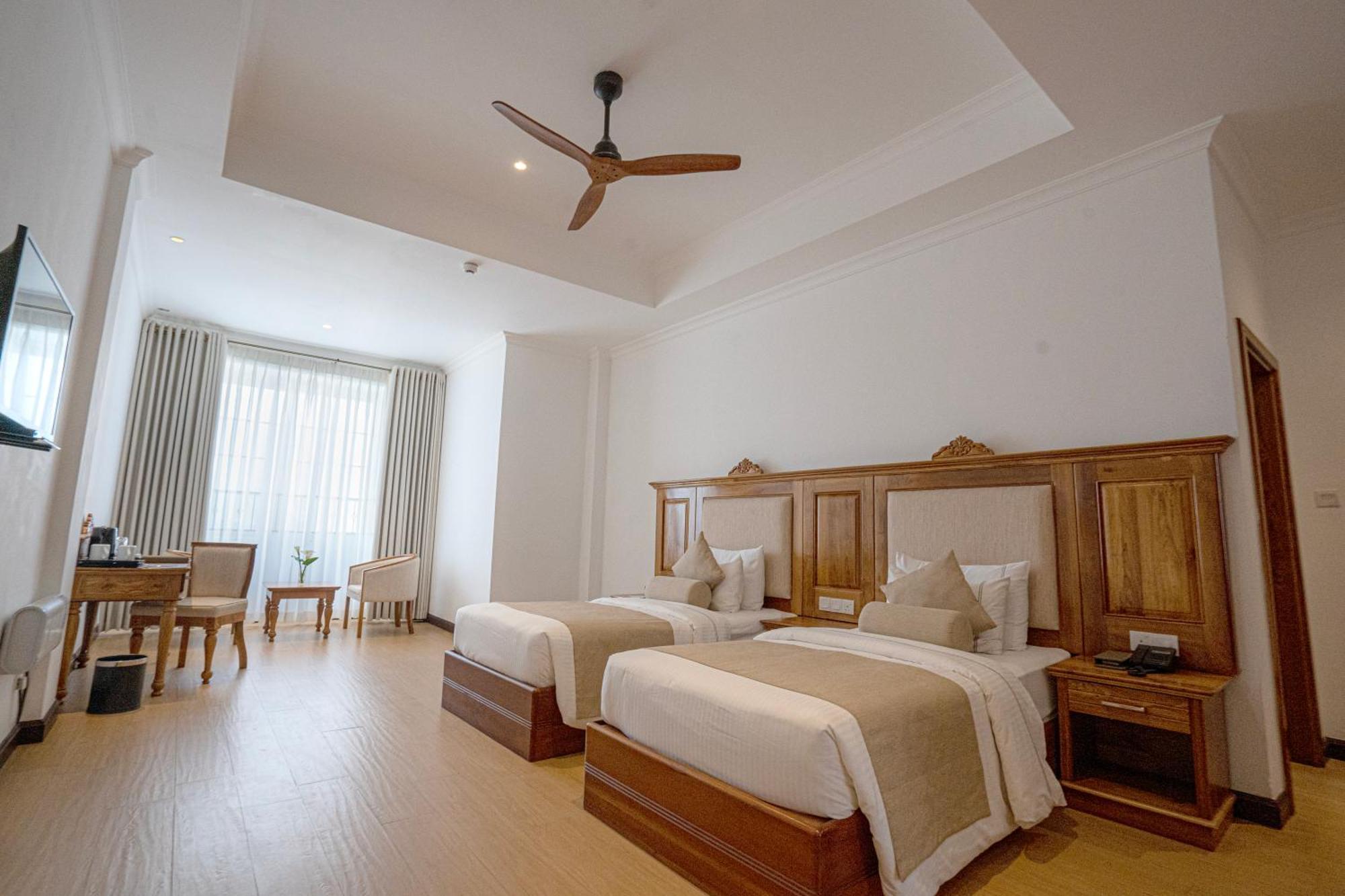 Araliya Red - Budget Friendly Hotel- Where You Find Stunning 360 Panoramic View Of Нувара-Элия Экстерьер фото